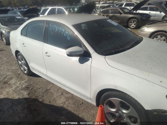 3VW2B7AJ1HM324275 Volkswagen Jetta 1.4t S
