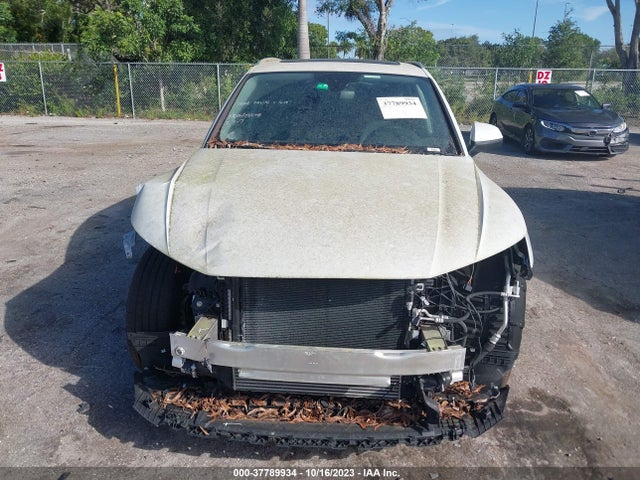 WA1EAAFY4N2107709 Audi Q5 S Line Premium Plus
