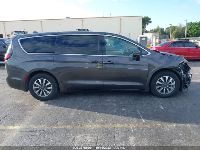 Chrysler Pacifica Hybrid Touring L 2022 2C4RC1L79NR119031 Image 14