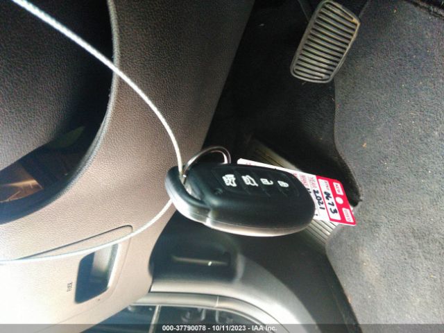 KM8J33A41MU319898 Hyundai Tucson Value