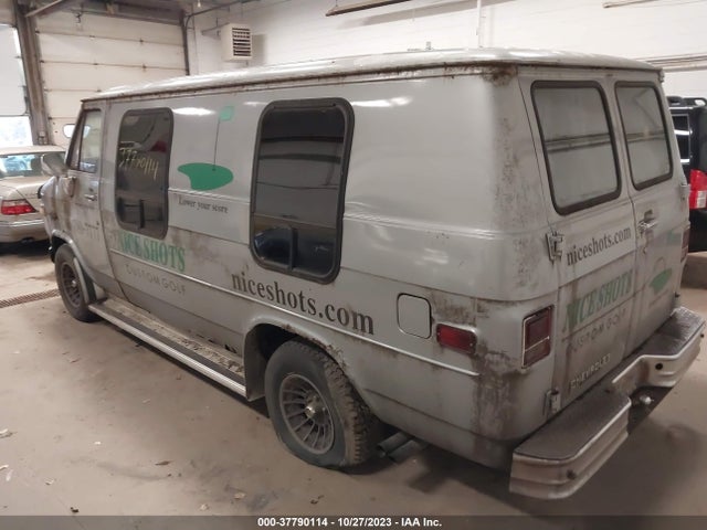 1983 CHEVROLET G20 VIN: 2GCEG25CXD4117870
