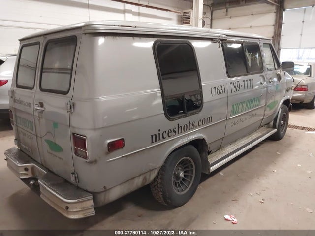 1983 CHEVROLET G20 VIN: 2GCEG25CXD4117870