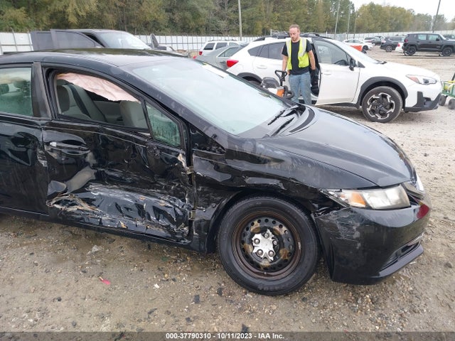 2013 HONDA CIVIC LX VIN: 2HGFB2F5XDH512158
