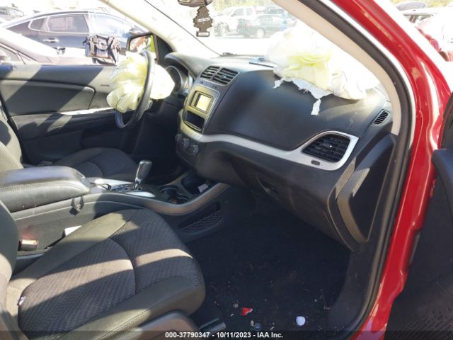 3C4PDCBB8KT718355 Dodge JOURNEY SE