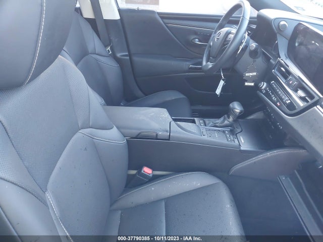 58ADA1C19NU019014 Lexus Es Es 300h