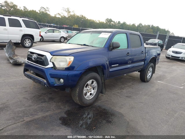 Toyota Tacoma Prerunner 2014 3TMJU4GN6EM168974 Image 2