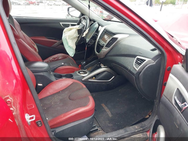 2012 HYUNDAI VELOSTER BASE W/RED/BLACK VIN: KMHTC6AD8CU055393