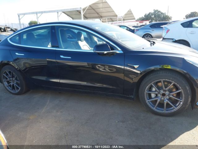 5YJ3E1EA7LF657700 Tesla Model 3 Standard Range