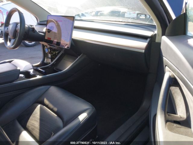 5YJ3E1EA7LF657700 Tesla Model 3 Standard Range