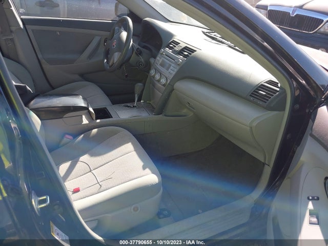 37790655 :رقم المزاد ، 4T4BF3EK1BR108241 vin ، 2011 Toyota Camry مزاد بيع