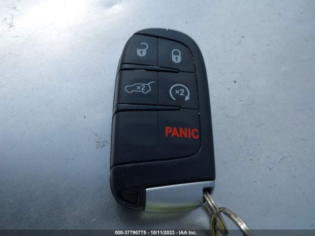 2021 JEEP GRAND CHEROKEE 1C4RJFLT0MC653865 Photo 10