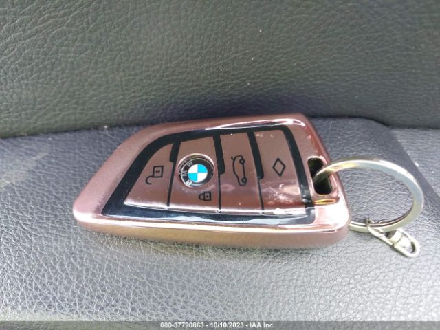 WBXHT3C3XH5F85174 BMW X1 Xdrive28i