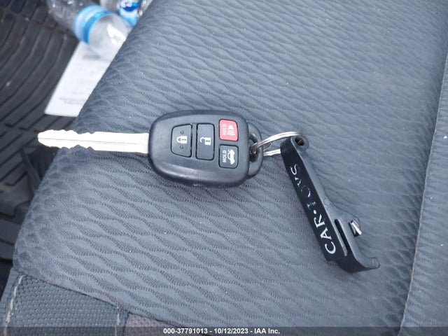Toyota COROLLA LE 2019 5YFBURHEXKP897905 Image 11