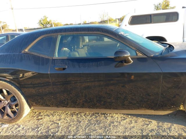 2C3CDZBT3HH598142 Dodge Challenger R/t