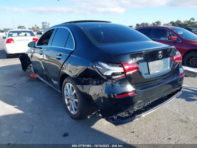 WDD3G4EB6KW022682 Mercedes-Benz A-class A 220