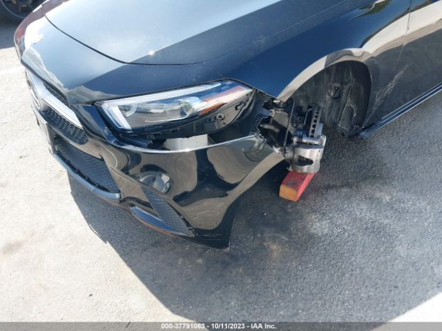 WDD3G4EB6KW022682 Mercedes-Benz A-class A 220