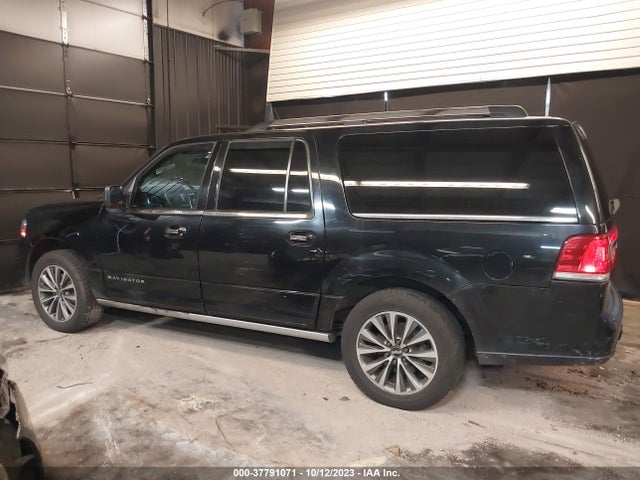 5LMJJ3JT1GEL02382 Lincoln Navigator L Select