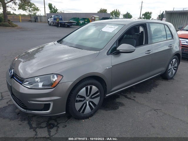 WVWKP7AU4GW914726 Volkswagen E-golf Se