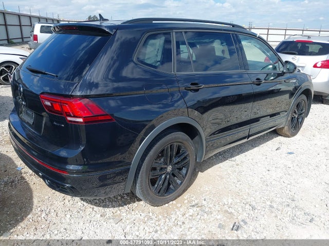 3VV8B7AX3NM052066 Volkswagen Tiguan Se R-line Black