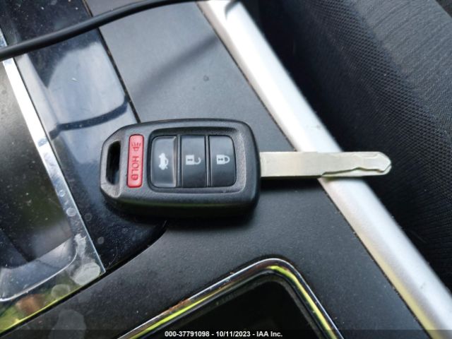 1HGCR2F30EA041005 Honda Accord Sedan Lx