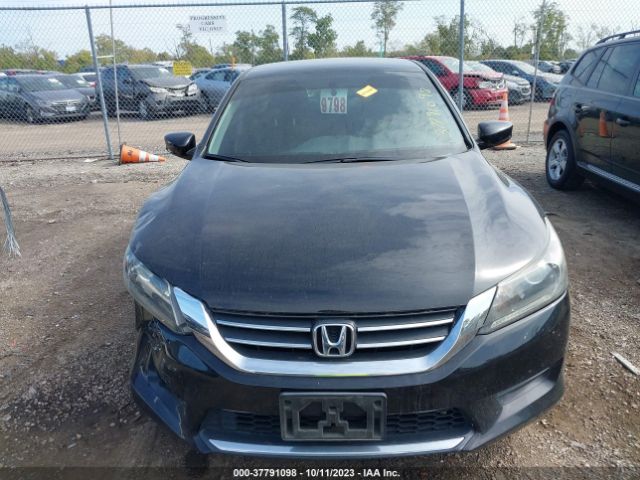 1HGCR2F30EA041005 Honda Accord Sedan Lx