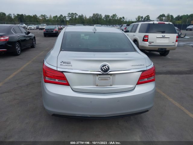 1G4GB5GR0FF268641 Buick Lacrosse Leather