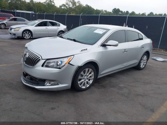 1G4GB5GR0FF268641 Buick Lacrosse Leather