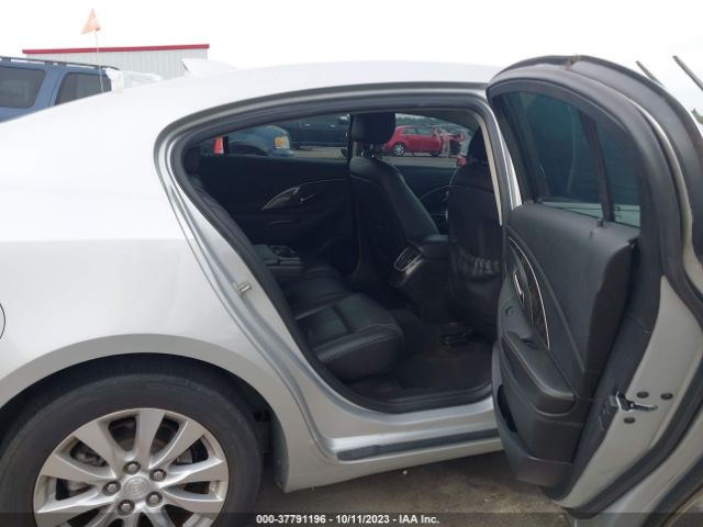 1G4GB5GR0FF268641 Buick Lacrosse Leather