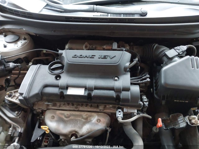 2009 HYUNDAI ELANTRA SE VIN: KMHDU46DX9U652696