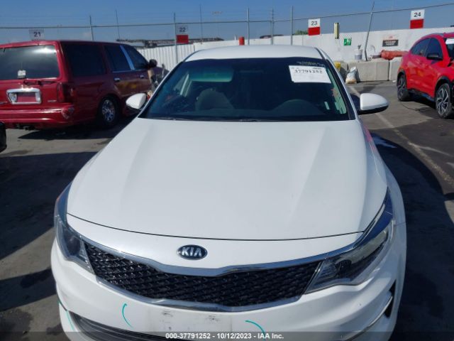 5XXGT4L38JG258592 KIA Optima Lx