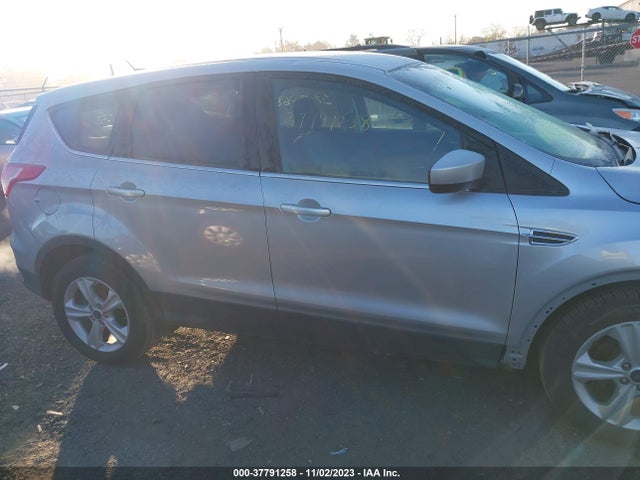 Ford ESCAPE SE 2016 1FMCU0G70GUB90157 Image 13