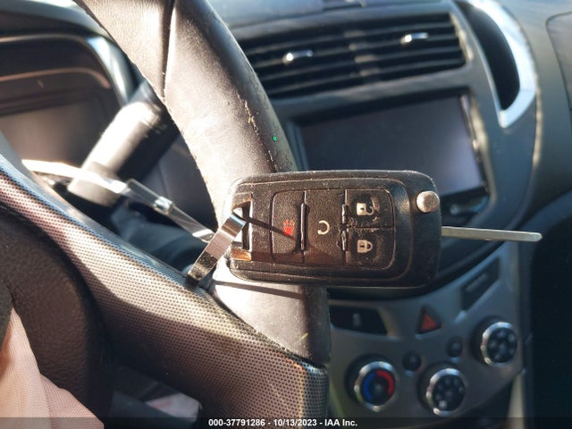 Chevrolet TRAX LTZ 2015 3GNCJTSB2FL208944 Image 11