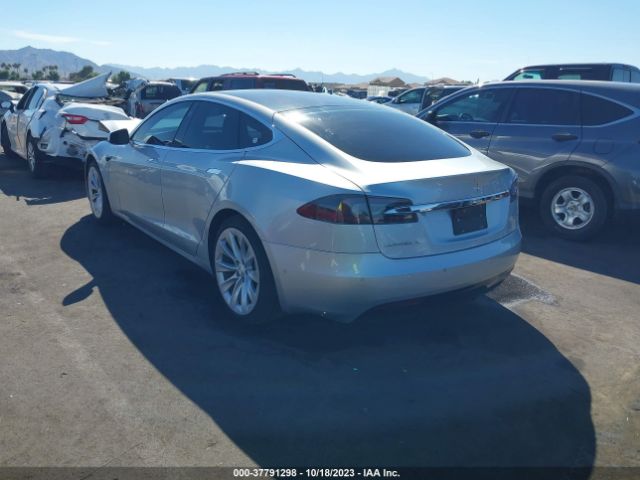 2017 TESLA MODEL S 5YJSA1E24HF210684 Photo 2