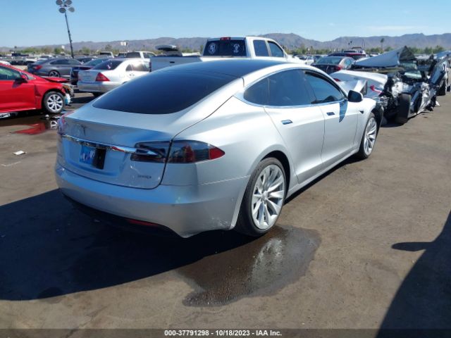 2017 TESLA MODEL S 5YJSA1E24HF210684 Photo 3