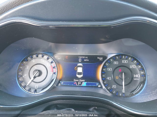 Chrysler 200 S 2015 1C3CCCBB7FN627993 Image 7