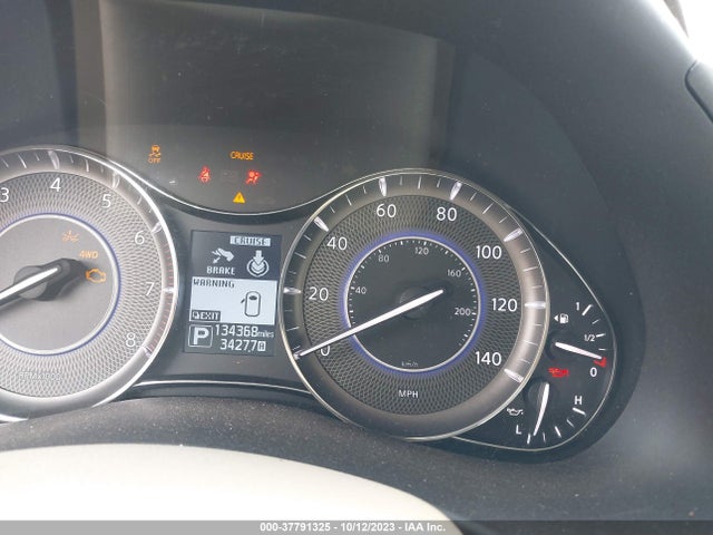 2016 INFINITI QX80 VIN: JN8AZ2NEXG9120568