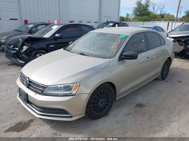 3VW2K7AJ6FM306237 Volkswagen Jetta Sedan 2.0l S