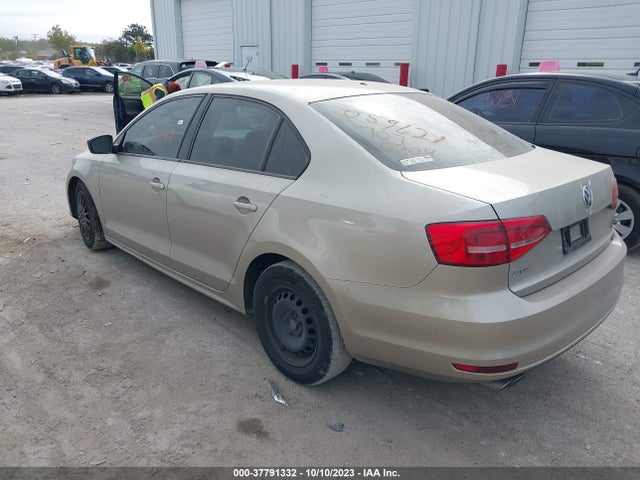3VW2K7AJ6FM306237 Volkswagen Jetta Sedan 2.0l S