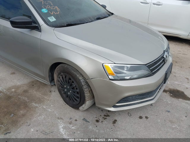 3VW2K7AJ6FM306237 Volkswagen Jetta Sedan 2.0l S