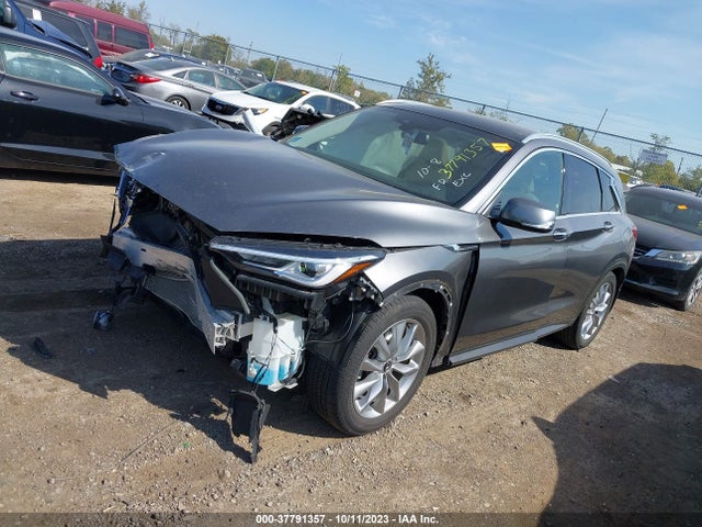 3PCAJ5M36KF137290 Infiniti Qx50 Luxe