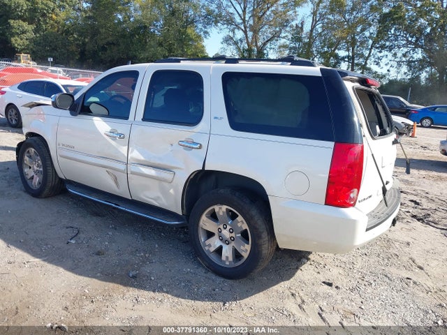 2008 GMC YUKON SLT W/4SB VIN: 1GKFC13008R204070