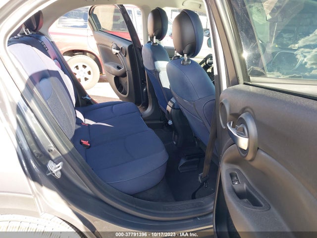 2022 Fiat 500X, VIN: ZFBNF3A17NP973424