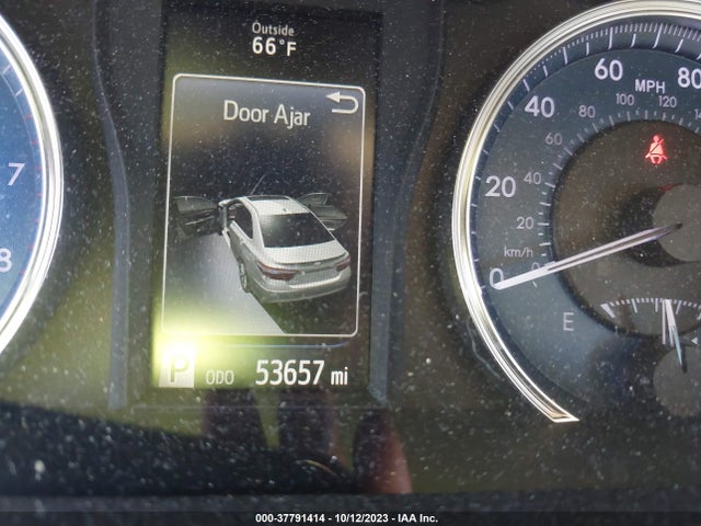 Toyota CAMRY XLE 2016 4T1BF1FKXGU602165 Image 16
