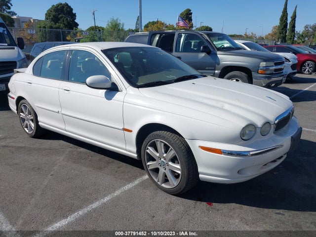 2003 JAGUAR X-TYPE SAJEA51C53WD02009 Photo 0