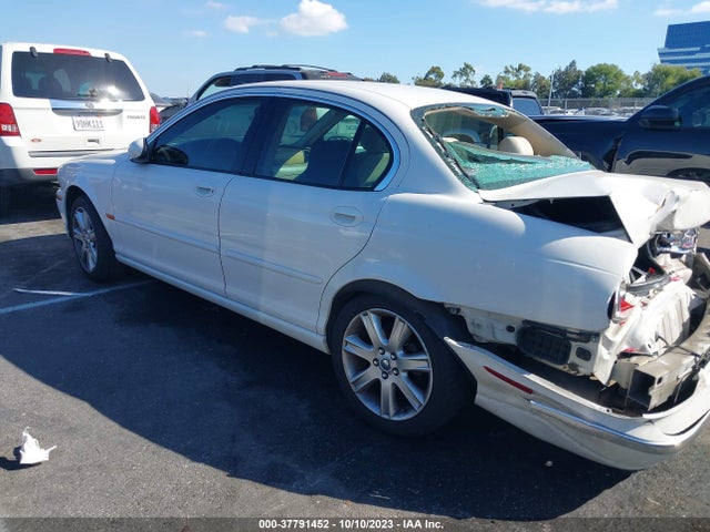 2003 JAGUAR X-TYPE 3.0L VIN: SAJEA51C53WD02009