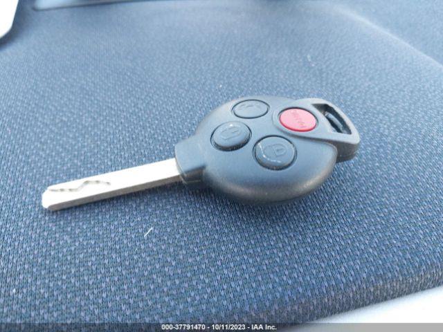 WMEEJ3BAXFK811779 Smart Fortwo Passion/pure
