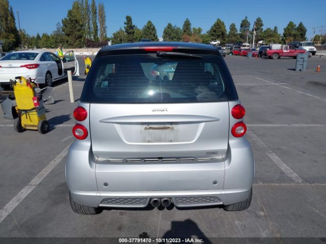 WMEEJ3BAXFK811779 Smart Fortwo Passion/pure