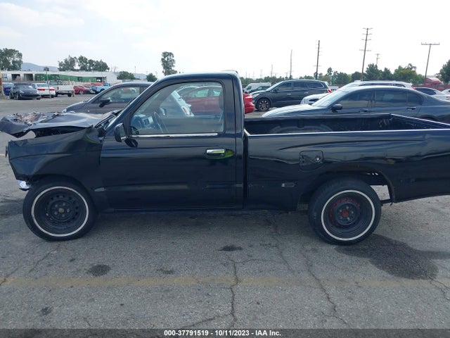 1995 TOYOTA TACOMA VIN: 4TAUN41B5SZ007112