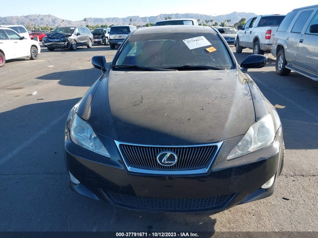 2008 LEXUS IS 350 VIN: JTHBE262385019556
