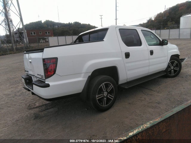 Honda Ridgeline Sport 2014 5FPYK1F75EB003810 Image 4